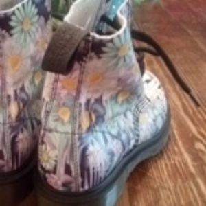 Dr. Martens